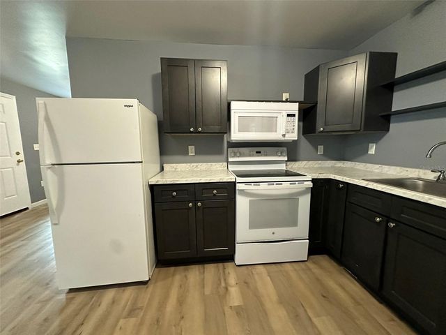655 NE WALDO ROAD, Gainesville, FL 32641