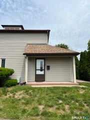 165 South Street 46, Vernon, CT 06066
