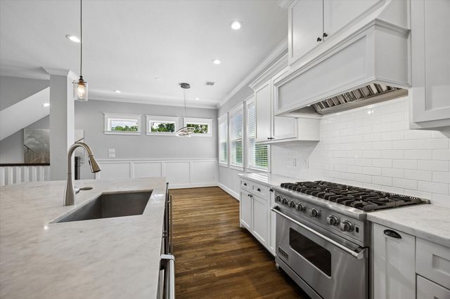 415 W 16th Street D, Houston, TX 77008