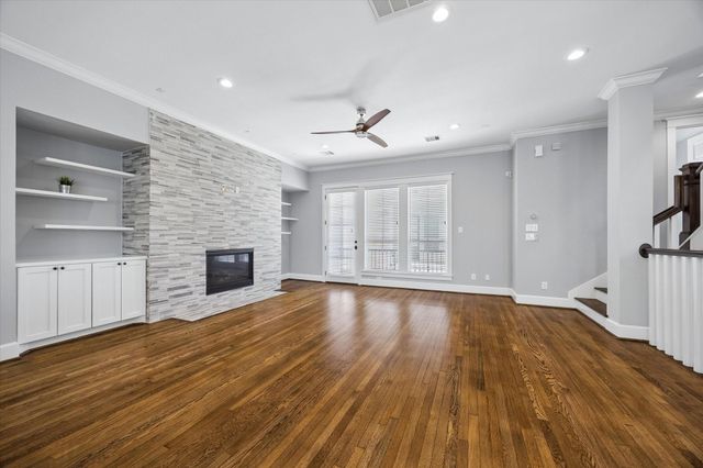 415 W 16th Street D, Houston, TX 77008