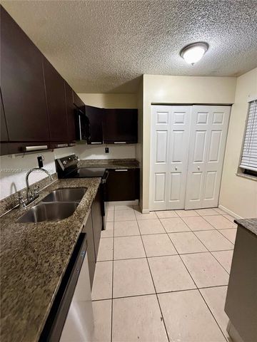 11225 Royal Palm Boulevard 11225, Coral Springs, FL 33065
