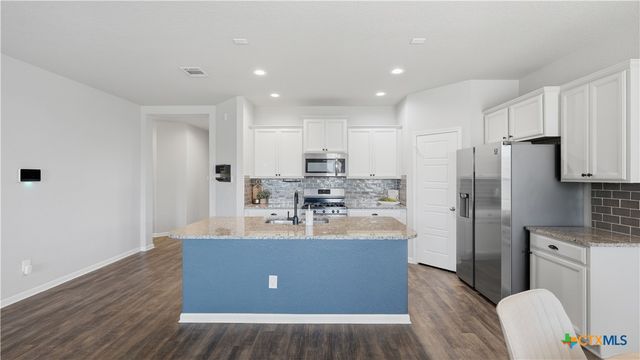 418 Moonvine Way, New Braunfels, TX 78130