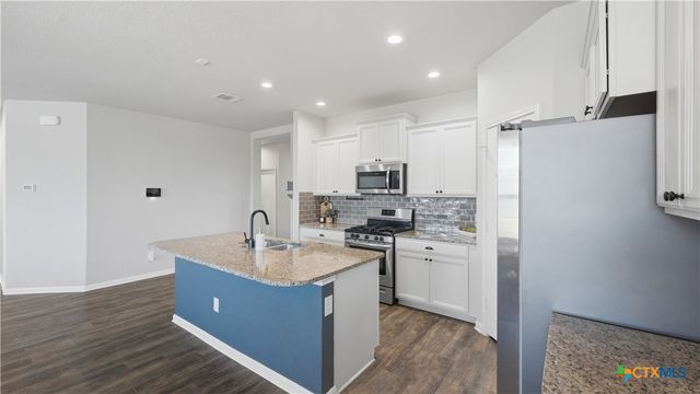 418 Moonvine Way, New Braunfels, TX 78130