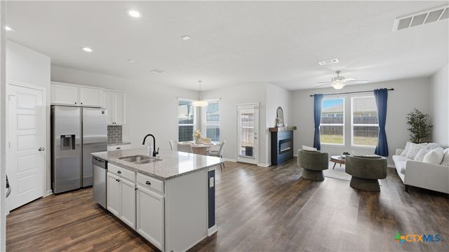 418 Moonvine Way, New Braunfels, TX 78130