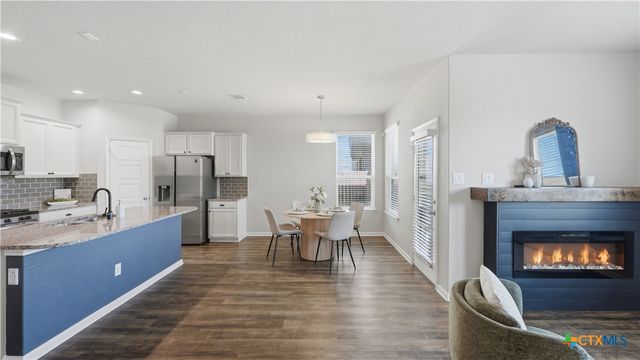 418 Moonvine Way, New Braunfels, TX 78130