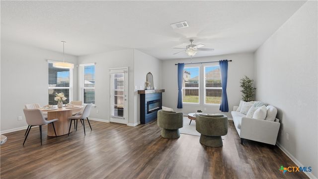 418 Moonvine Way, New Braunfels, TX 78130