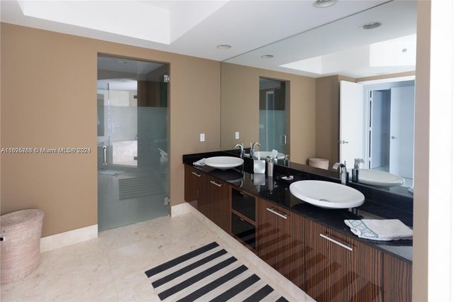 2711 S Ocean Dr 2506, Hollywood, FL 33019