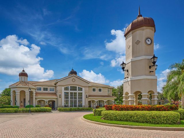 140 SW Peacock Boulevard 21203, Port St Lucie, FL 34986