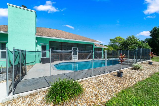 15742 75th Lane N, Loxahatchee, FL 33470