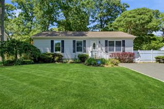 103 Hampton Avenue, Mastic, NY 11950