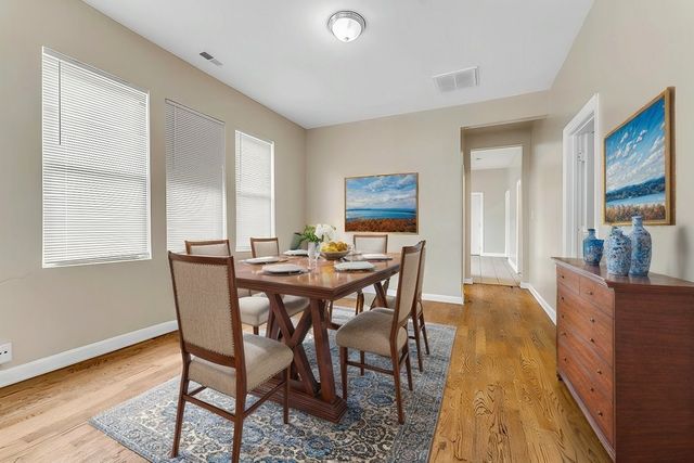 3011 E 80th Street, Chicago, IL 60617