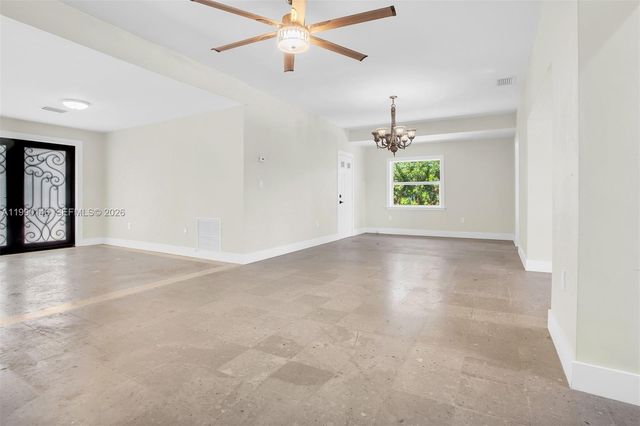 545 S Shore Dr, Miami Beach, FL 33141