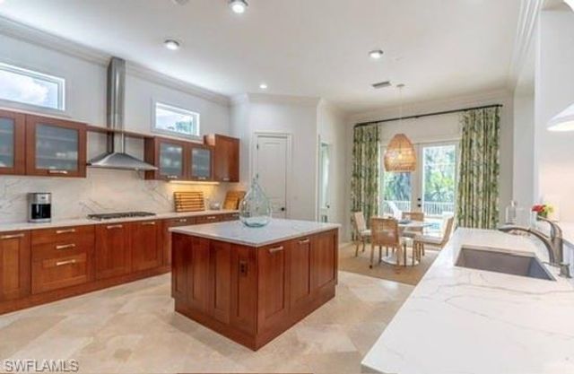 428 Rudder RD, Naples, FL 34102