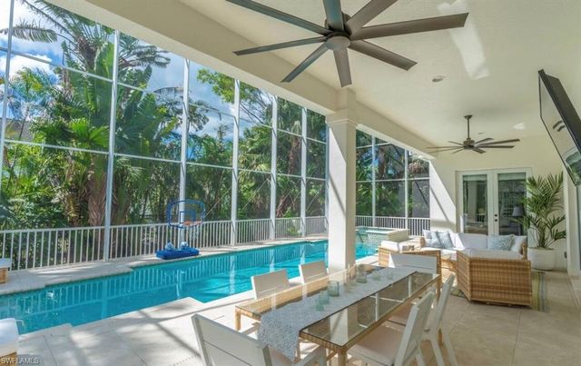 428 Rudder RD, Naples, FL 34102