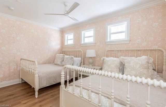 428 Rudder RD, Naples, FL 34102