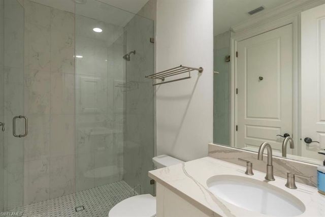 428 Rudder RD, Naples, FL 34102