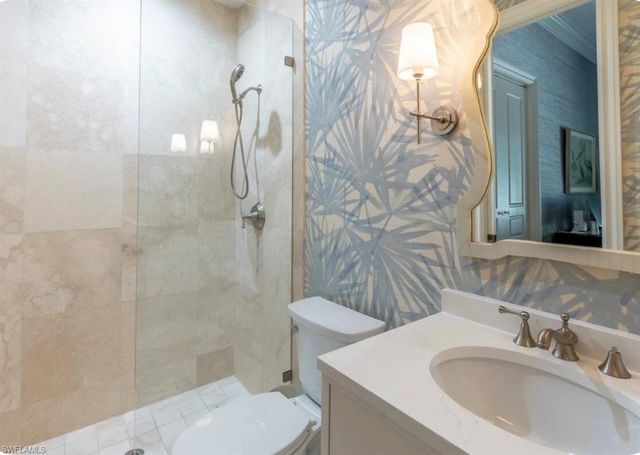 428 Rudder RD, Naples, FL 34102