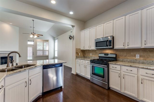 3309 Edgewater Drive, Little Elm, TX 75068