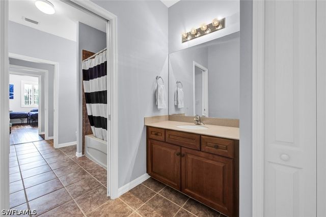 20141 ROOKERY DR, Estero, FL 33928