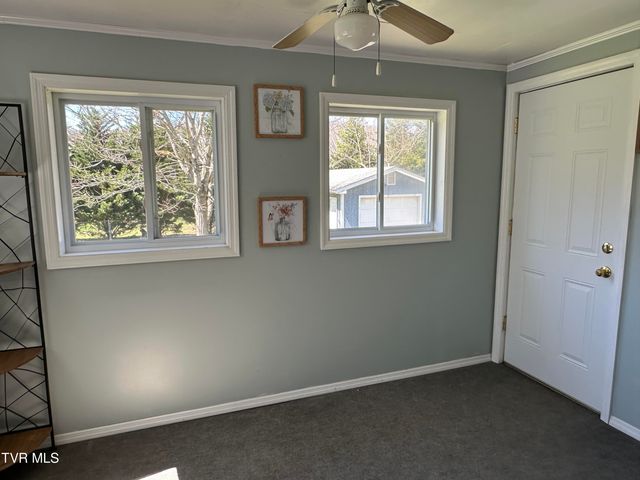 106 Buffalo Court, Erwin, TN 37650