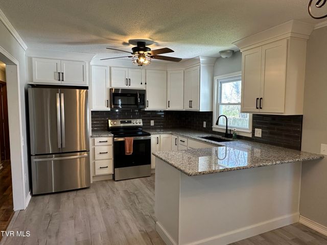 106 Buffalo Court, Erwin, TN 37650