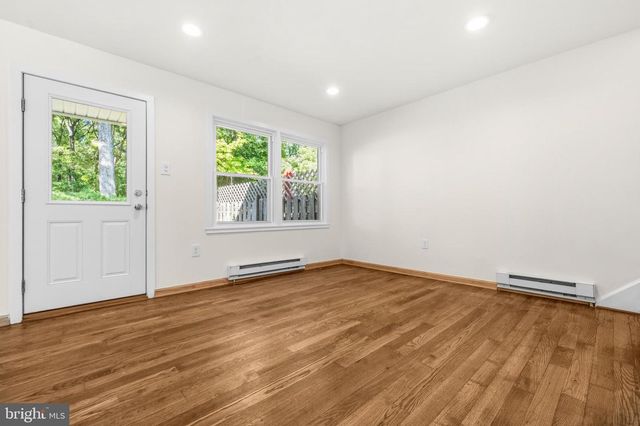 15-D LAUREL HILL RD, Greenbelt, MD 20770