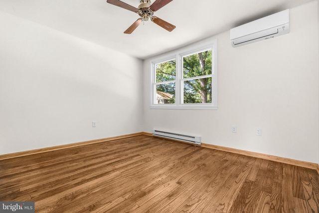 15-D LAUREL HILL RD, Greenbelt, MD 20770