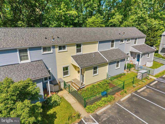 15-D LAUREL HILL RD, Greenbelt, MD 20770