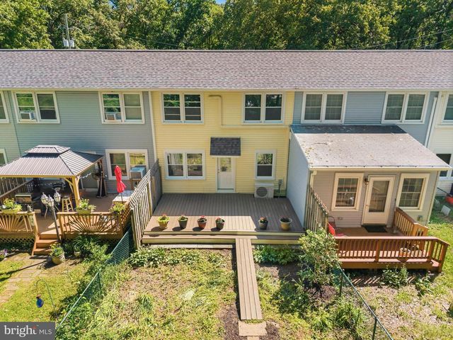 15-D LAUREL HILL RD, Greenbelt, MD 20770
