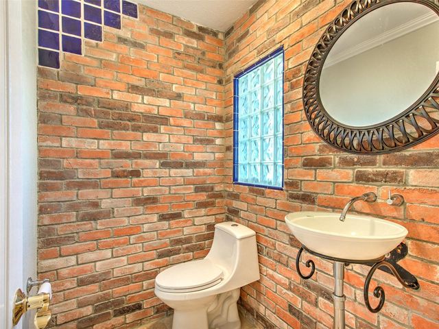 4711 W SAN RAFAEL STREET, Tampa, FL 33629