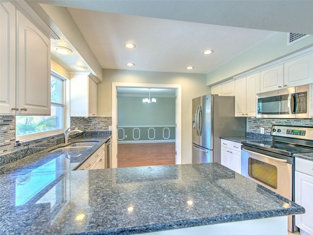 4711 W SAN RAFAEL STREET, Tampa, FL 33629