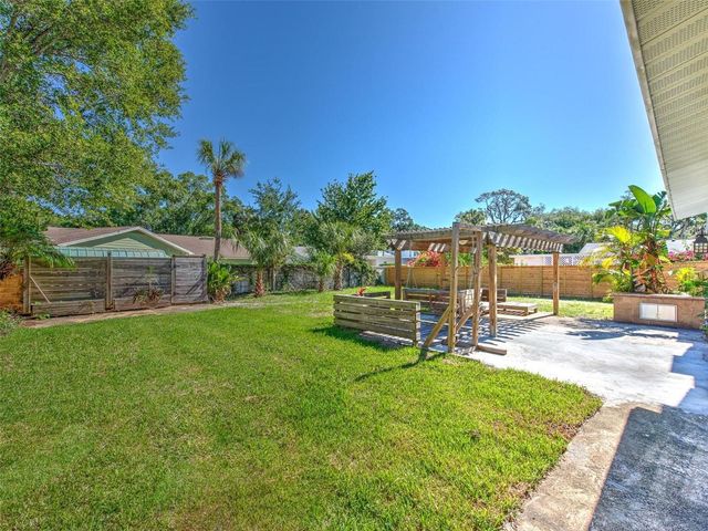 4711 W SAN RAFAEL STREET, Tampa, FL 33629