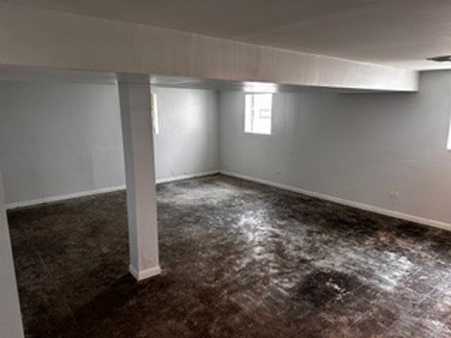 15112 E END Avenue, Dolton, IL 60419