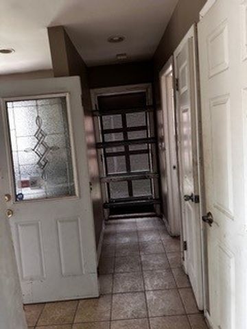 15112 E END Avenue, Dolton, IL 60419
