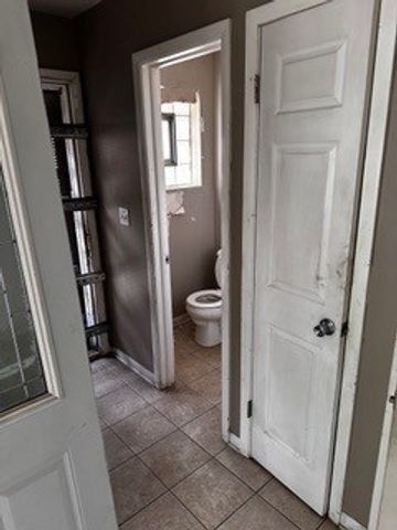 15112 E END Avenue, Dolton, IL 60419