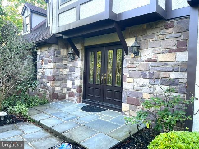 6 LOCUST WAY, Lafayette Hill, PA 19444
