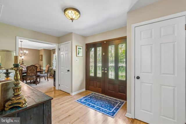 6 LOCUST WAY, Lafayette Hill, PA 19444