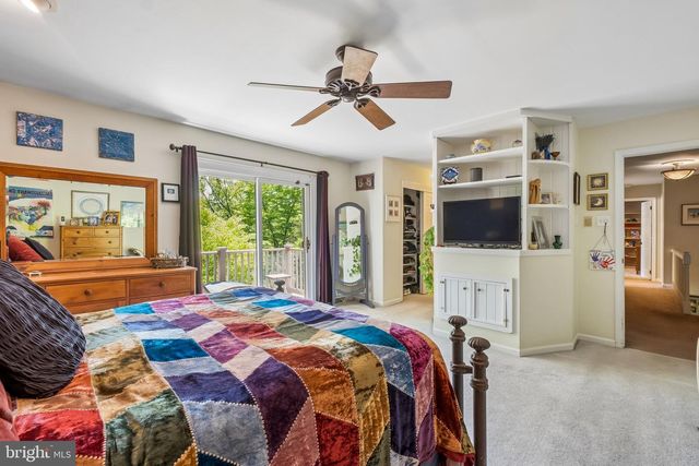 6 LOCUST WAY, Lafayette Hill, PA 19444