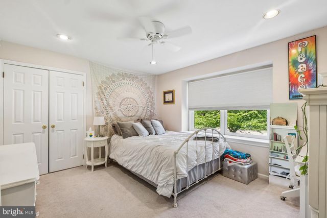 6 LOCUST WAY, Lafayette Hill, PA 19444