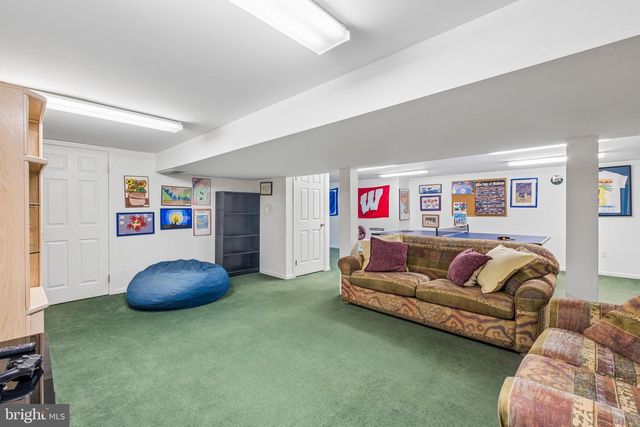6 LOCUST WAY, Lafayette Hill, PA 19444