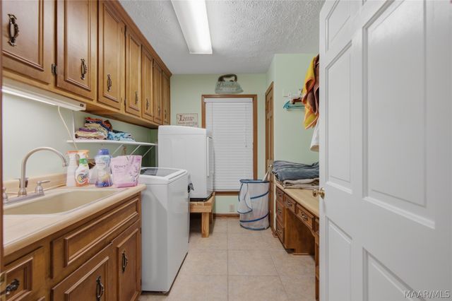 3324 STRATTON Court, Montgomery, AL 36109