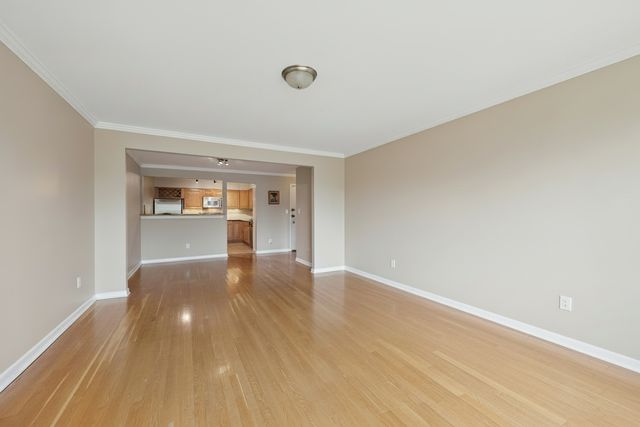 2033 Sherman Avenue 409, Evanston, IL 60201