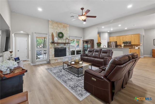 659 Winding View, New Braunfels, TX 78132