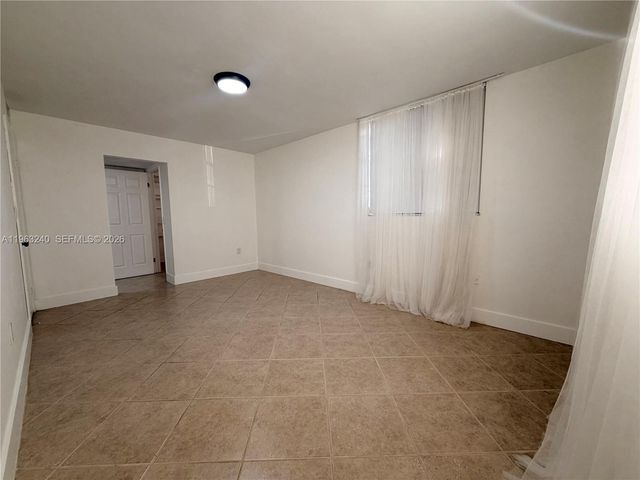 10835 SW 112th Ave 116, Miami, FL 33176