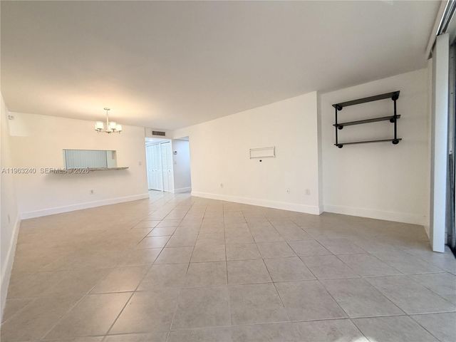 10835 SW 112th Ave 116, Miami, FL 33176