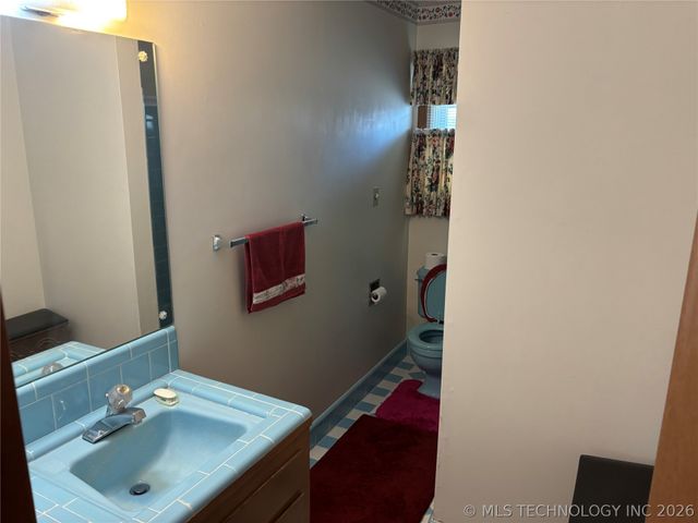 5859 S Quebec Avenue, Tulsa, OK 74135