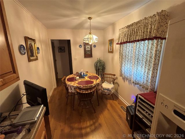 5859 S Quebec Avenue, Tulsa, OK 74135