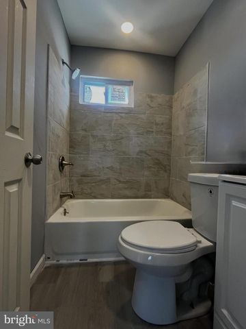 1308 CENTRAL AVE, Chester, PA 19013