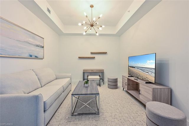 1115 Central AVE 243, Naples, FL 34102