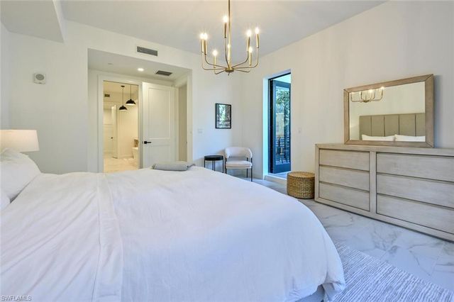 1115 Central AVE 243, Naples, FL 34102